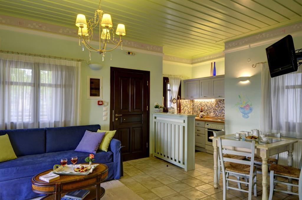 Anthyllion Villa Λεφόκαστρο Εξωτερικό φωτογραφία